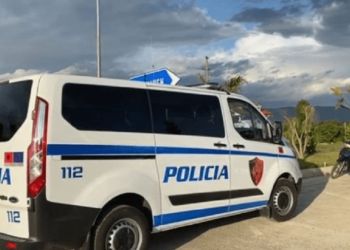 Aksident në aksin Bilisht–Kapshticë, mbetet i plagosur shoferi