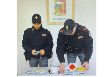 Kapen me 500 gram kokainë dhe 35 mijë euro cash, arrestohen 2 shqiptarët