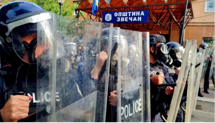 Situatë e qetë në veri, serbët paralajmërojnë edhe sot protesta