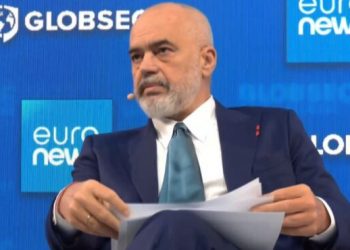 Rama: Më ranë flokët duke pritur hyrjen në BE