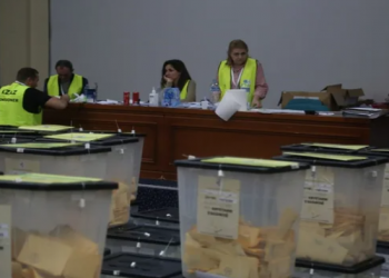 PS triumfon edhe në Rrogozhinë, Edison Memolla fiton përballë Shkëlqim Hoxhës