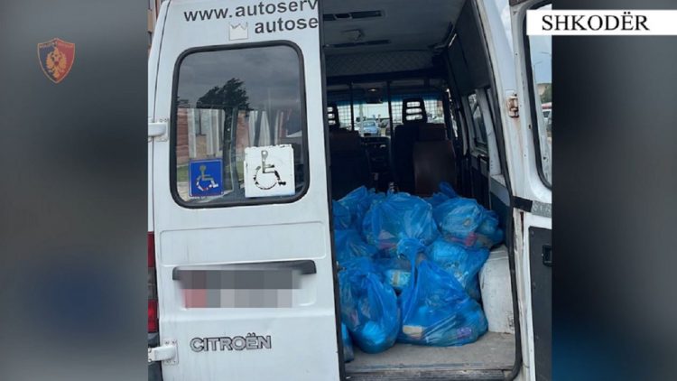 Lirohen bashkiakët e Shkodrës që ndanin ushqime për vota: S’ka prova