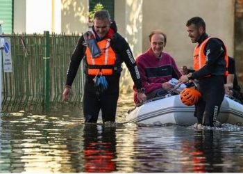 Edhe Spanja përmbytet nga shirat e rrëmbyeshëm