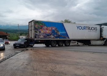 Turistja gjermane humbi jetën në aksident, arrestohet shoferi serb