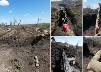 Ushtari i plagosur i jep armën shokëve të tij për të luftuar rusët