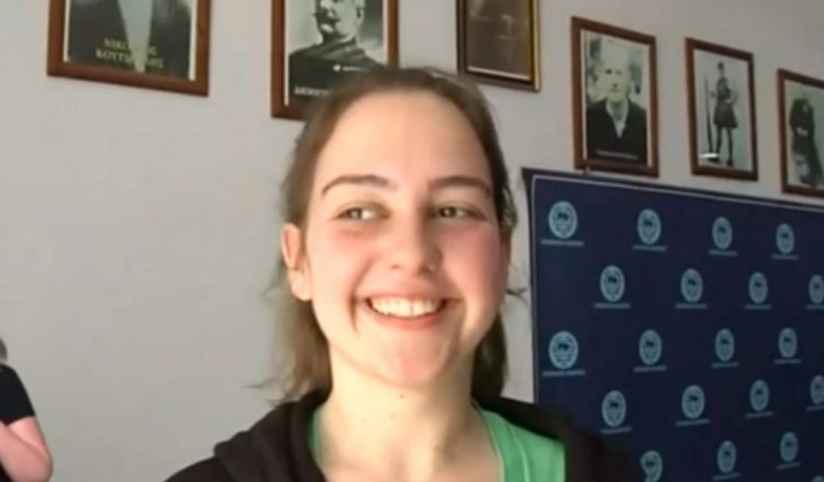 Flet vajza e Fredi Belerit: Ende nuk kam folur me babin, që kur…