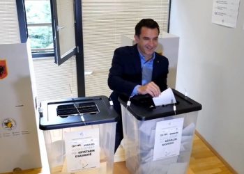 Lali Eri: Pajisjet e KQZ-së nuk i prishi bashkia