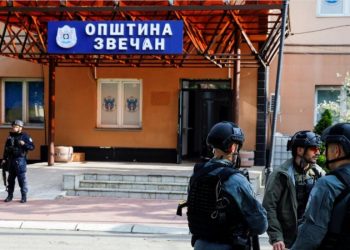 Situatë e qetë në Veri të Kosovës, policia ruan ndërtesat e komunave