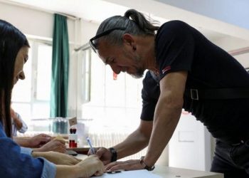 Zgjedhjet në Turqi, tre të vdekur në qendrat e votimit