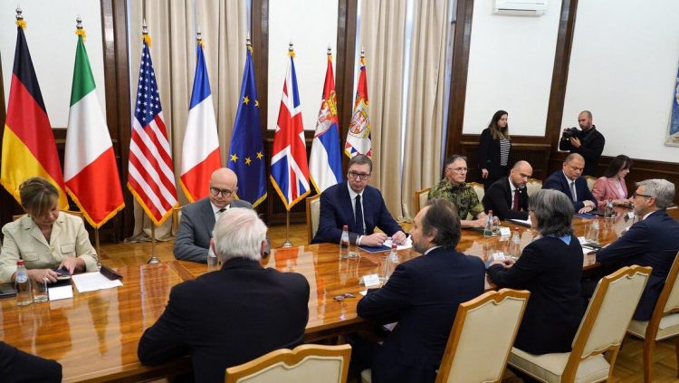 Vuçiç reagon pas takimit me QUINT: Tërheqje urgjente e kryetarëve të rremë