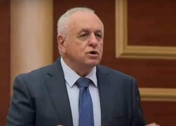 “Rezoluta për gjenocidin serb”/ Tritan Shehu: Vuçiç përcakton dhe programin në Kuvend