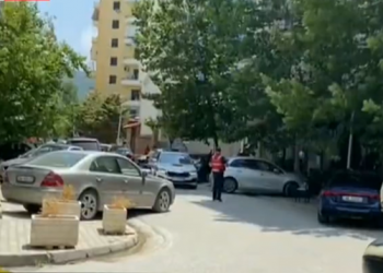 Atentati në Vlorë, reagon Policia: Po krehim zonën…