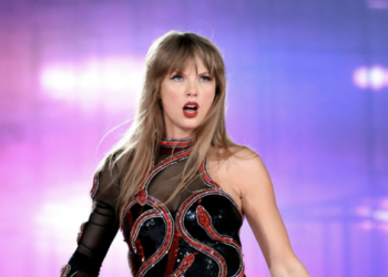 Ja motivi pse njerëzit po veshin pelena në koncertet e Swift