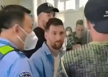 Probleme me pasaportën, Messi u ndalua dy orë nga autoritetet