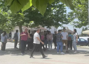 Serbët në protestë/ Policia: Qarkullimi i mjeteve nga Prishtina në Gjilan do të ndalohet