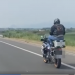 VIDEO/ 40-vjeçari me motor dhuron “spektakël” në autostradë pastaj e pëson nga policia