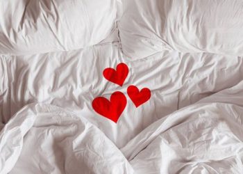 Gjëra që duhet të dini nëse bëni seks gjatë periodave