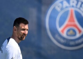 “Ec e merre vesh”, PSG nxjerr blof trajnerin e saj: Messi ndaj Clermont do të…