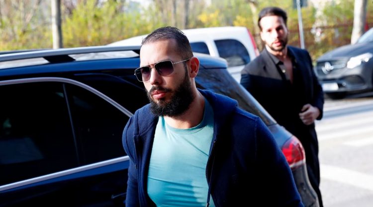 Andrew Tate akuzohet për dhunim dhe trafikim me njerëz