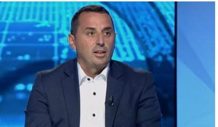 Hoxha: Operatorët votuan me 10-tra herë, PD e vulës nëpër komisione kishte drejtorët e P në Kamëz