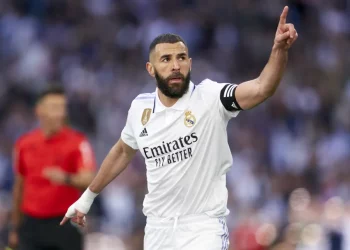 “Një tigër i ri do gjëmojë”, Al-Ittihad njofton në Twitter afrimin e Benzema (VIDEO)