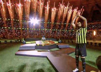 “Si një mbret”, ja prezantimi madhështor i Benzema te Al-Ittihad (VIDEO)