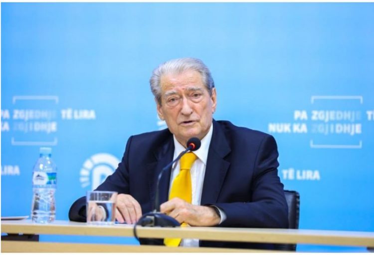 Berisha: Qeveria të ndalojë vjedhjen, të vendoset minimumi jetik 200 euro