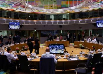 Dita e dytë e samitit të BE: Duhet shtensionuar shpejt situata në Kosovë