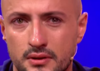 Kristi qan me ngashërim në studio: Më ka marr malli për mamin