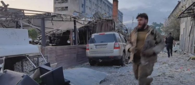 Lufta në Ukrainë, të paktën 8 të vdekur pas bastisjes ruse në Kramatorsk