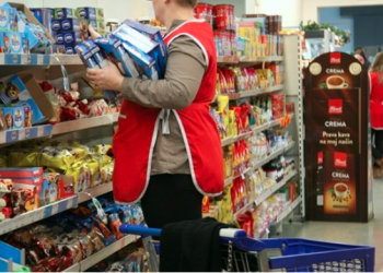 Pedagogia: Në Shqipëri punonjësi nuk merr atë që i takon