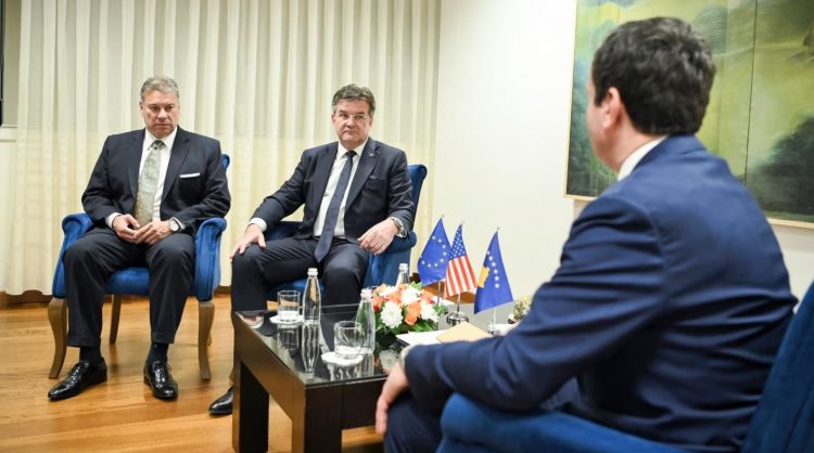 Me çfarë masash mund të përballet Kosova nga SHBA-ja dhe BE-ja?
