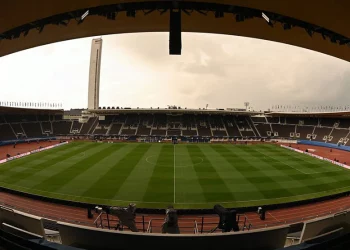 Çmenduri në Helsinki! 3 gola për katër minuta