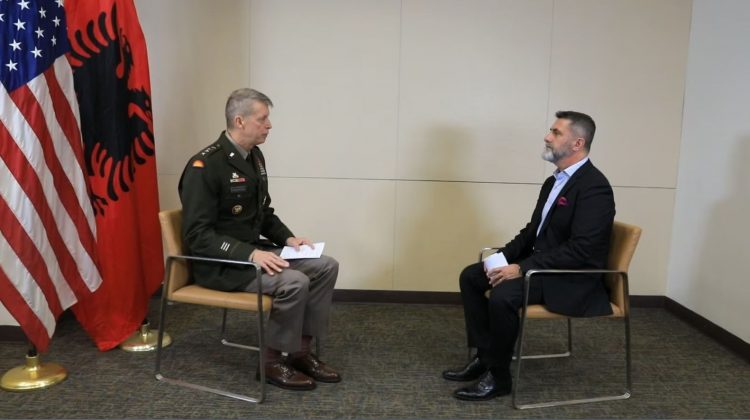 Situata në Kosovë, Gjen. Hokanson: Shmangia nga përpjekjet për stabilitet, shqetësuese