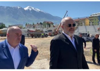 Si kaloi Safet Gjici në politikë, dy kompanitë e tij përfituan mbi 100 mln euro tendera