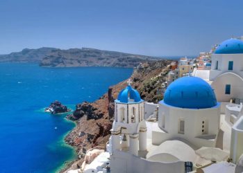 Gjobiteni rëndë nëse në Greqi bëni këtë gjë në plazh…