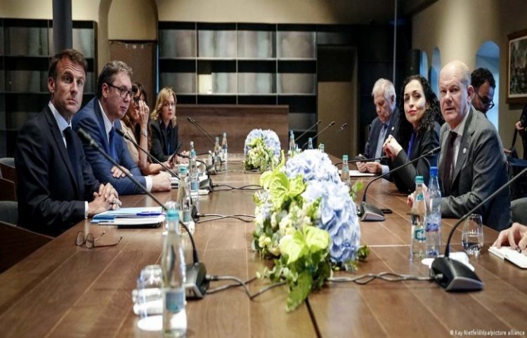 Deputeti gjerman: Klima e mosbesimit çoi në dinamikë të rrezikshme