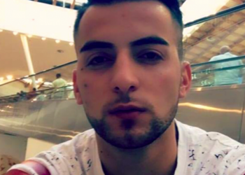 Tragjike/ Përplaset me makinën, humb jetën i riu shqiptar në Itali