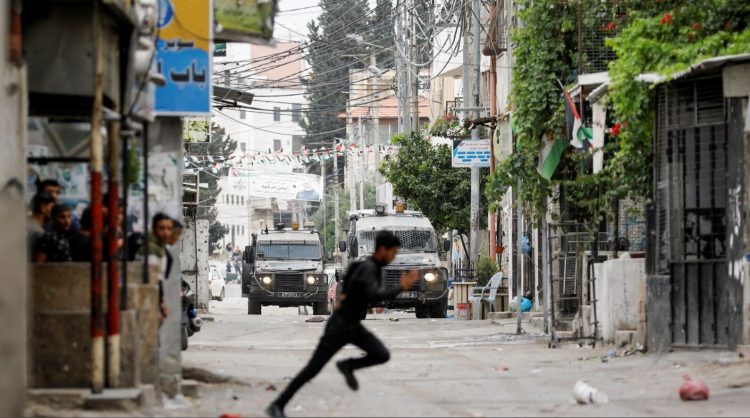 Zyrtarët izraelitë dhe palestinezë bisedojnë për dhunën në Bregun Perëndimor