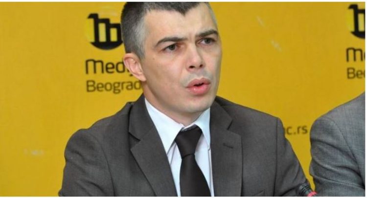 “Mori 1 milion euro dhe dy banesa në Beograd”, Jabllanoviç i përgjigjet Kurtit