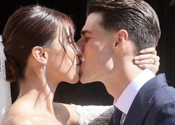 Si një princ, ja fotot e martesës së titullarit të Chelsea