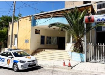 Plagosi me thikë 2 persona, arrestohet Fatmir Jashari