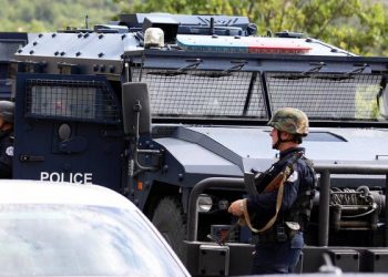 Tensionet në Veri, qeveria e Kosovës thirrje qytetarëve: Shmangni kalimin në Serbi