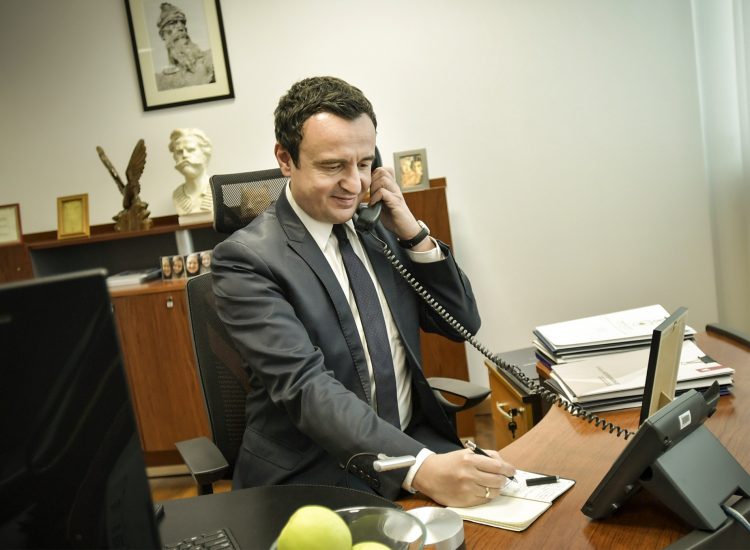 Kurti telefonatë me tre senatorë amerikanë: I përkushtuar të punoj me SHBA-në