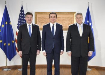 Kurti për AP: Escobar dhe Lajçak po vijnë te ne me kërkesat e Serbisë