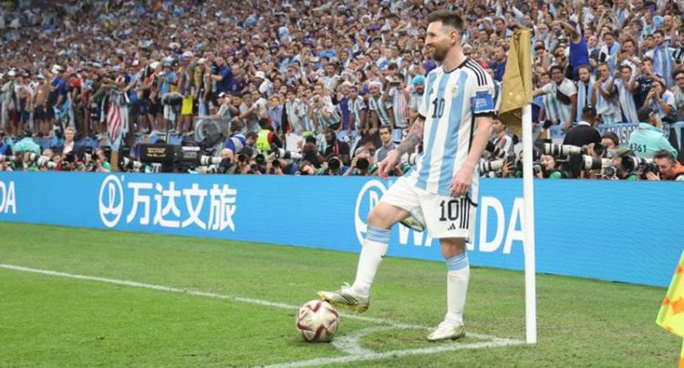 Dalin çmimet për biletat e miqësores së Pekinit, gjysma e rrogës për të parë Messi & Co.