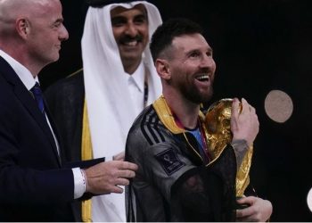 Messi favorit për Topin e Artë