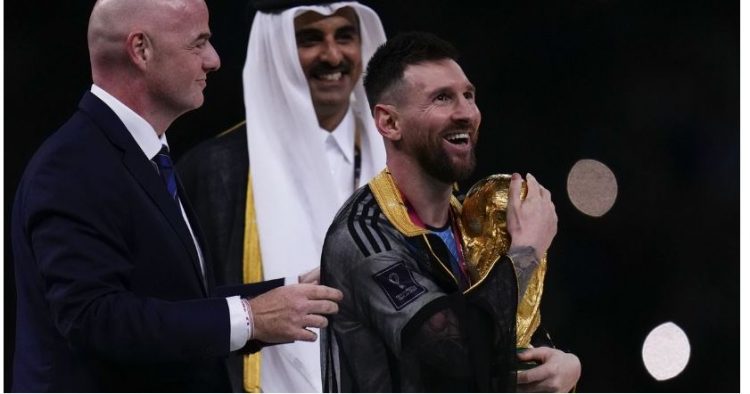 Messi favorit për Topin e Artë