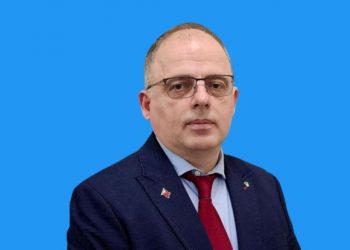 Pse habiteni me Lulzim Bashën?