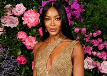 53-vjeçarja Naomi Campbell sjell në jetë fëmijën e dytë